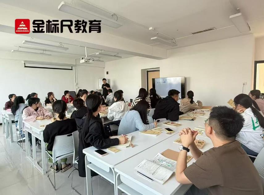 月亮 标签